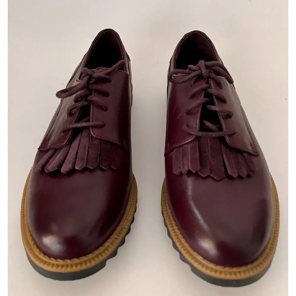 Clarks Griffin Mabel Oxblood Leather Kiltie Oxford Women's 7M Lug Sole NWOB